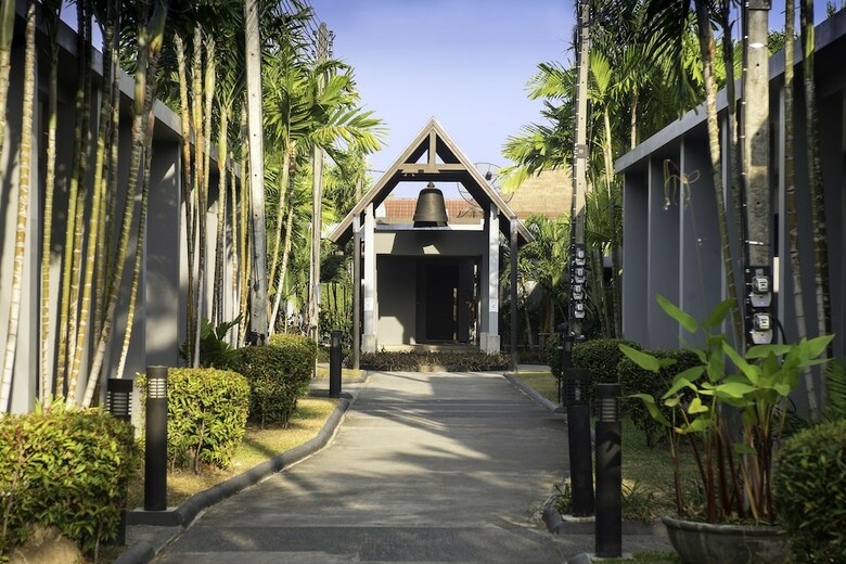 Comfortable 2br Pool Villa Naiharn