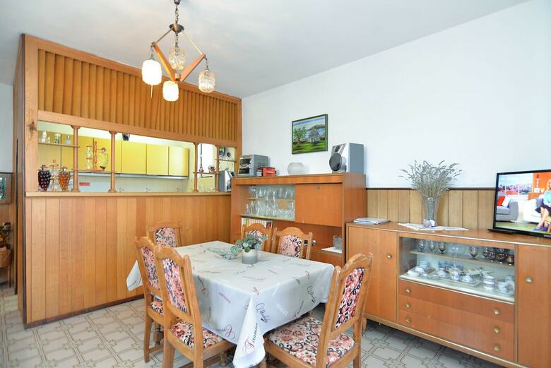 Apartment 1684