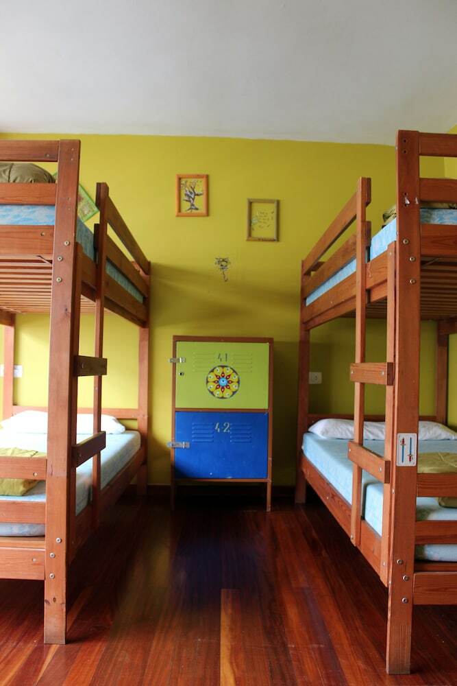 Hostal Meiga Backpackers