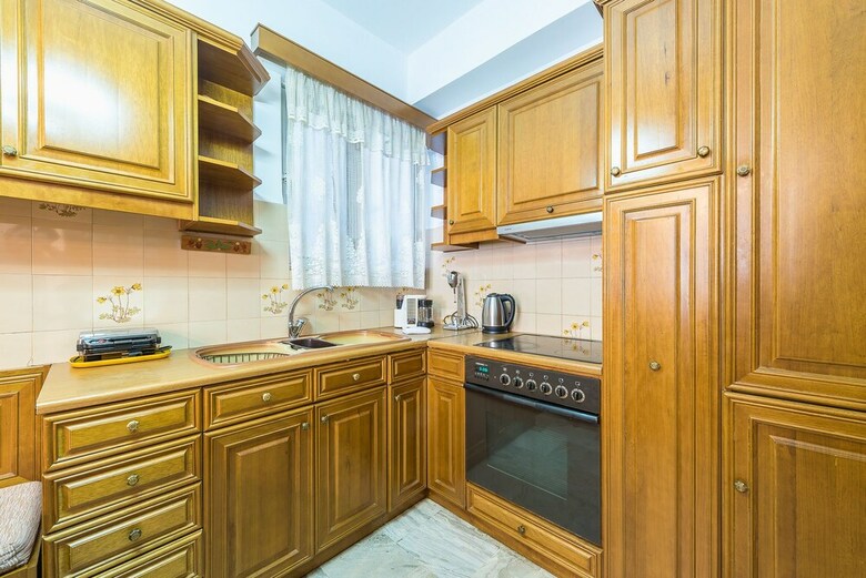 Vintage Acropolis Apartment