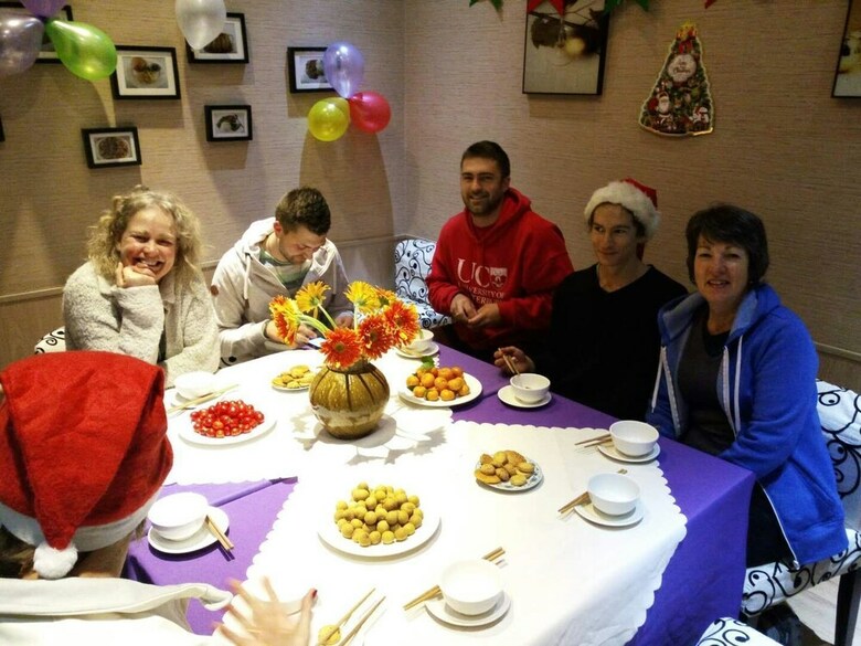 Chengdu Wenjun Courtyard Hotel