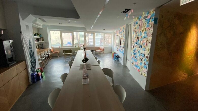 Hostal Light Inn - Hostel