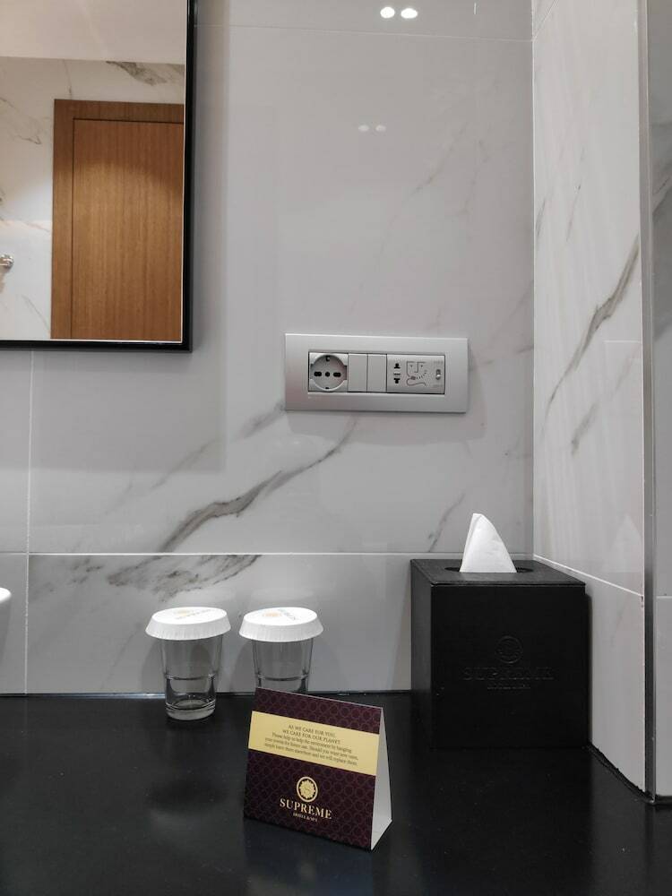 Supreme Hotel & Spa