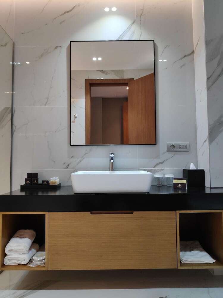 Supreme Hotel & Spa