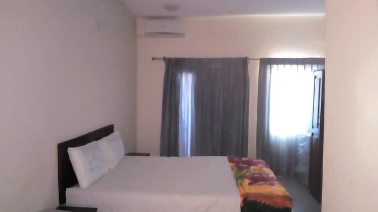 Bay Inn Hotel
