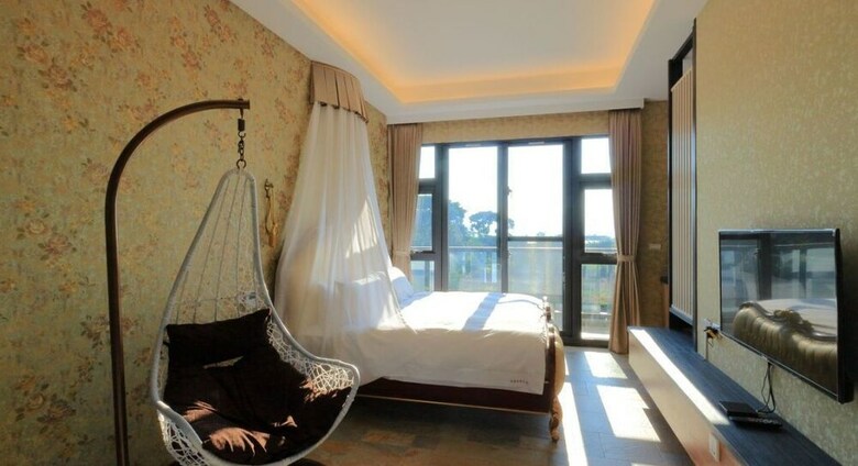 East Love B&B