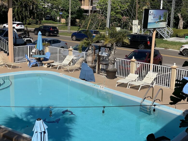 Echo Sails Motel