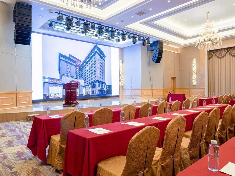 Vienna Int'l Hotel Shanghai Harbour City