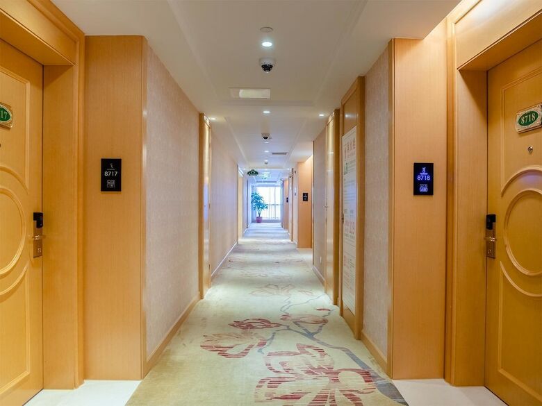 Vienna Int'l Hotel Shanghai Harbour City