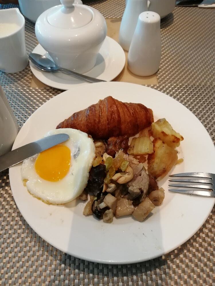 Vienna Int'l Hotel Shanghai Harbour City