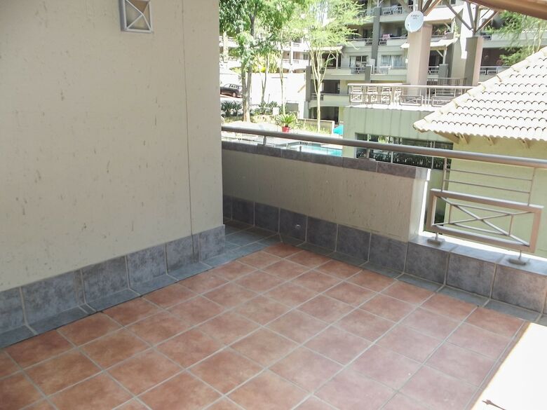 77 Grayston Apartments
