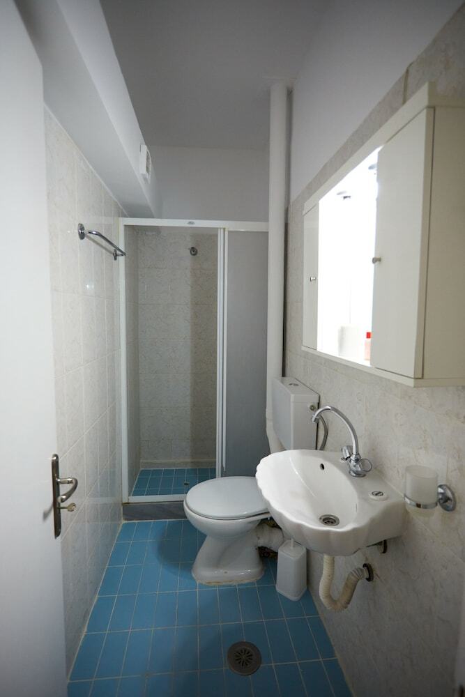 Hotel Aegean Sea Rooms And Suites