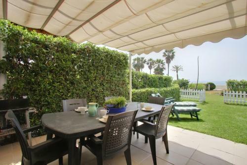 Apartamento Your Vacation Retreat Right On The Beach