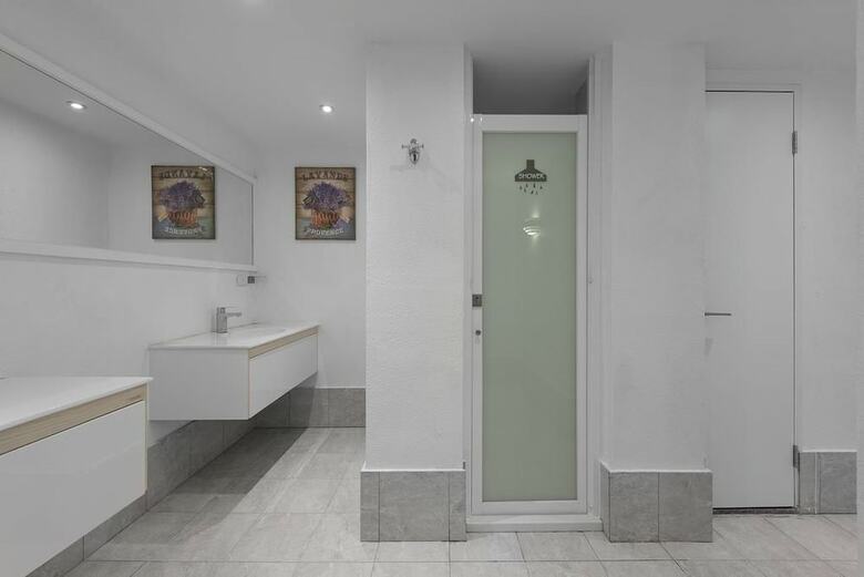 Hostal Tg Hostel