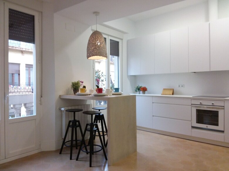 Deluxe Cruz Conde Apart. 2 Dorm. 2 Ba�os