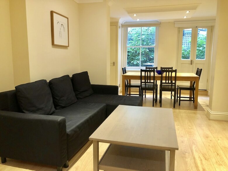 Pimlico Apartment