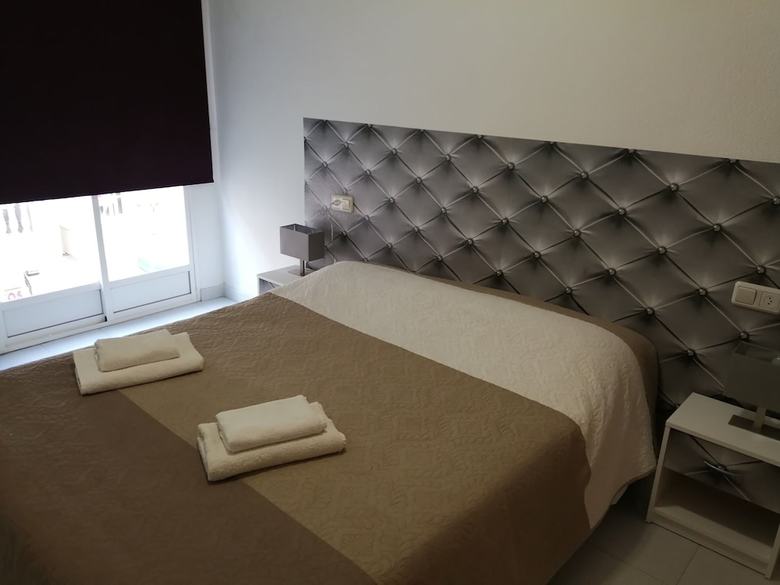 Apartamentos Casas Holiday - Playa Del Cura 2