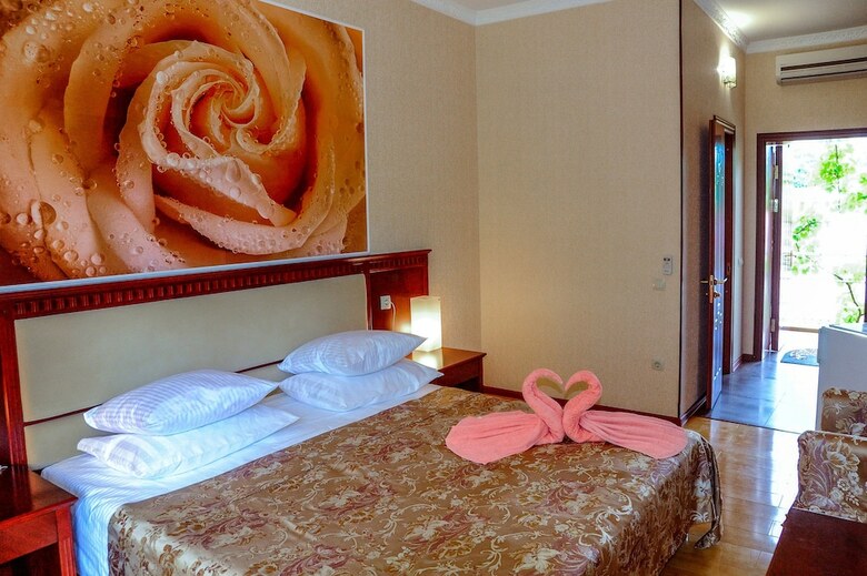 Hotel Kamelot