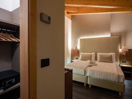 X Alp Hotel