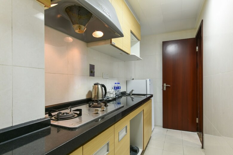Guangzhou Yijia International Apartment
