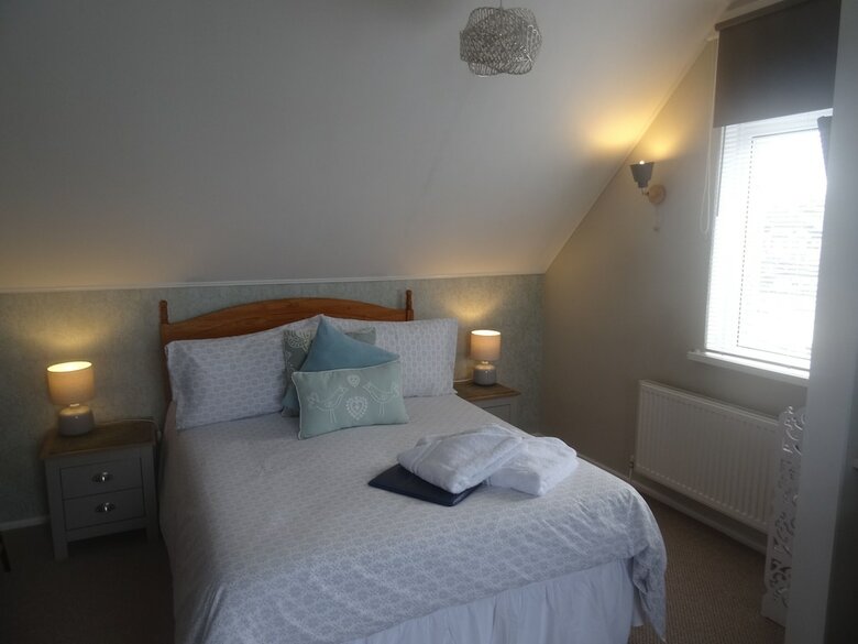 Rolling Waves Hotel - Guest House