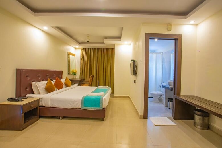Hotel Nitya Resort