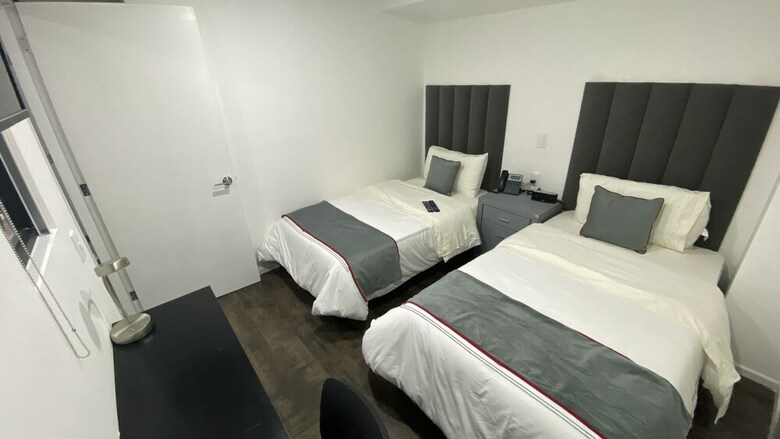 Hotel Arboleda 215