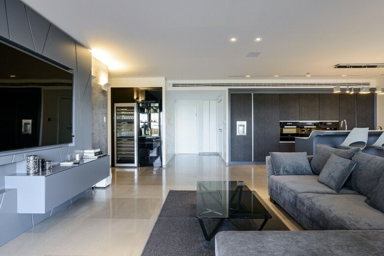 Stav Rentals Tel Aviv Sea View Apartment