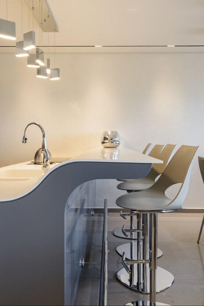 Stav Rentals Tel Aviv Sea View Apartment
