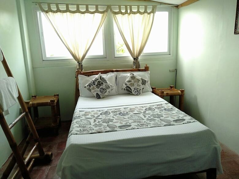 Aparthotel Summer Place Apartments Puerto Galera