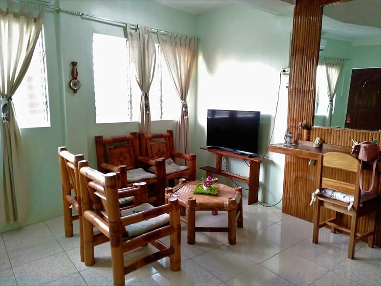 Aparthotel Summer Place Apartments Puerto Galera