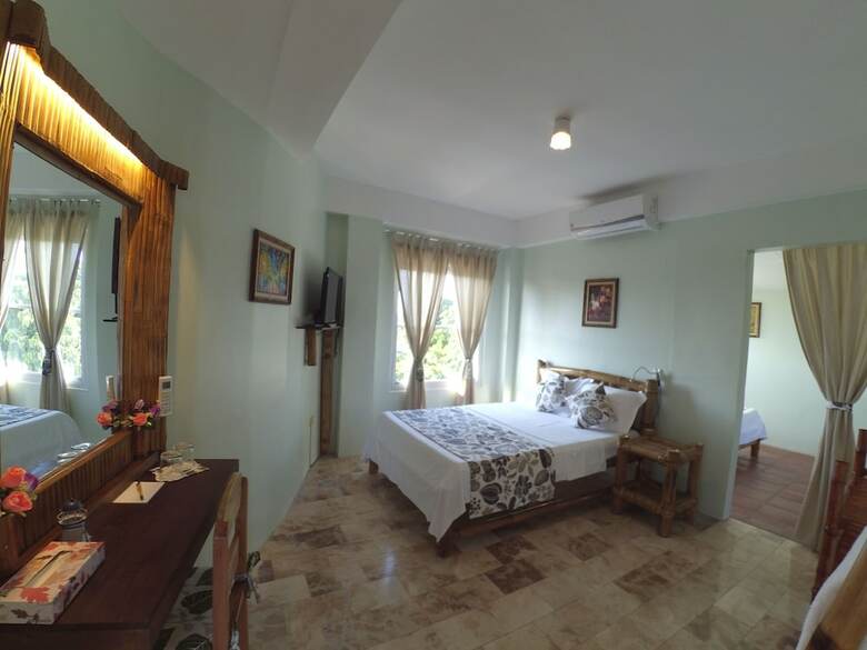 Aparthotel Summer Place Apartments Puerto Galera
