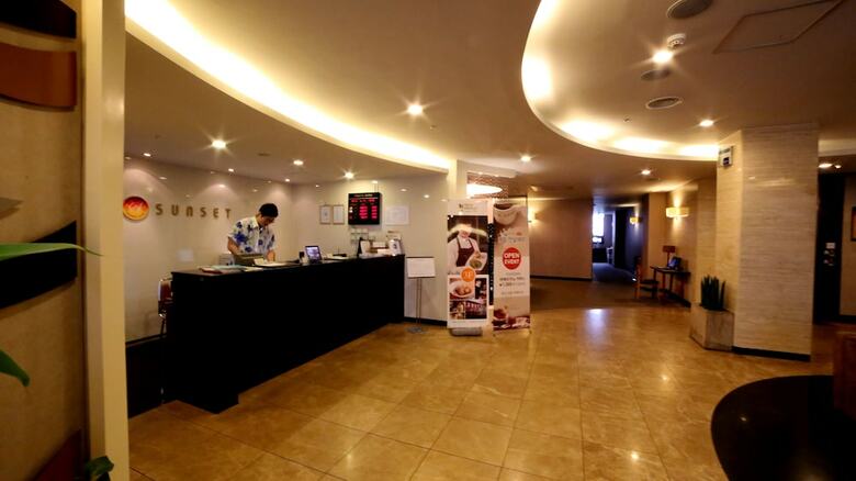 Sunset Business Hotel