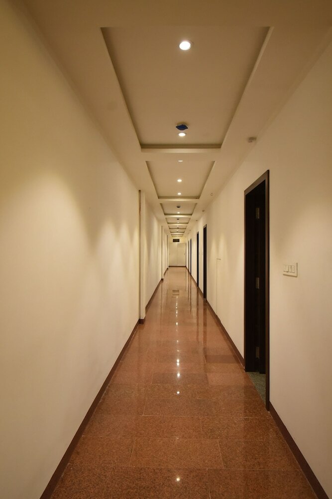 Hotel S B Excellency