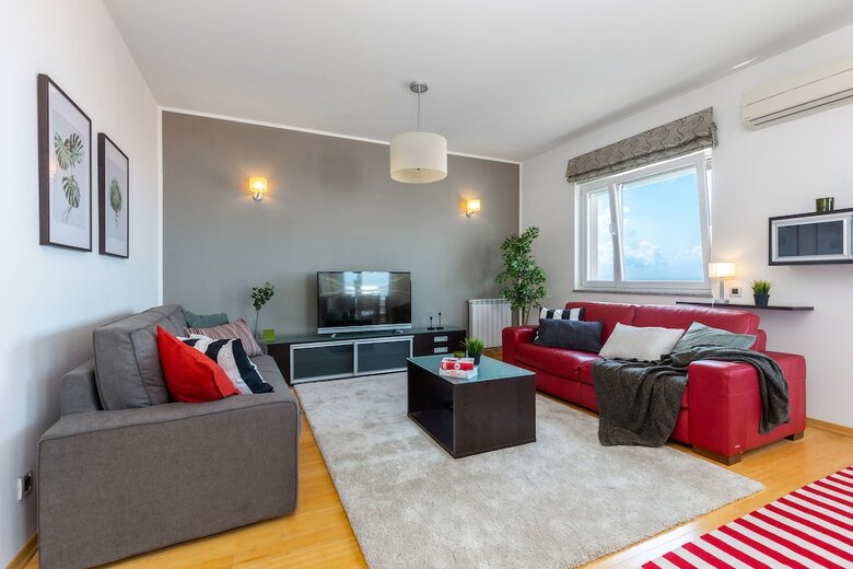 Apartment Bok