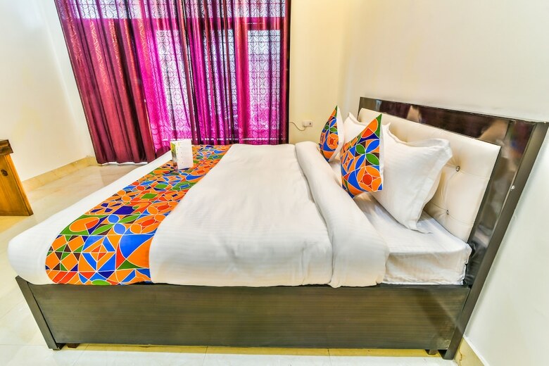 Fabhotel Laxmi Residency