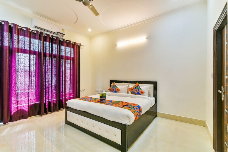 Fabhotel Laxmi Residency