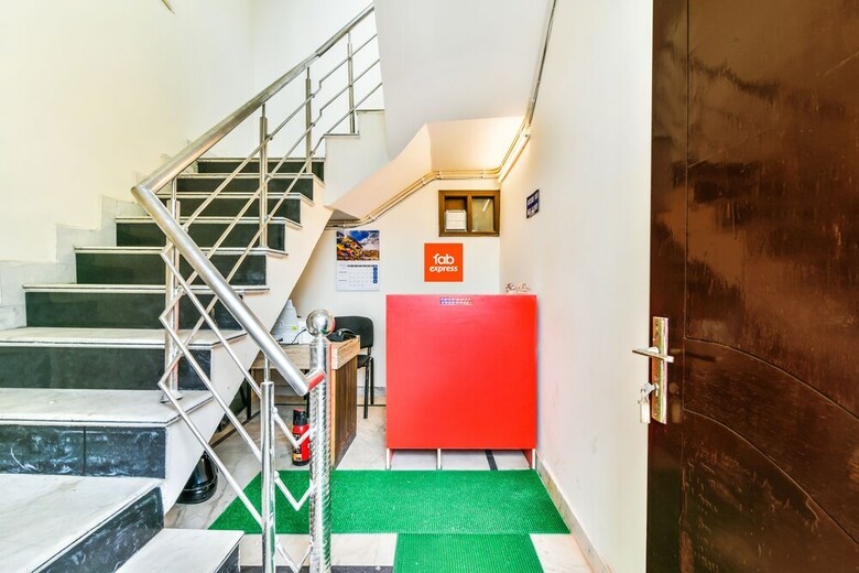 Fabhotel Laxmi Residency