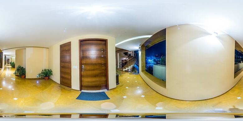 Hotel Hilltone