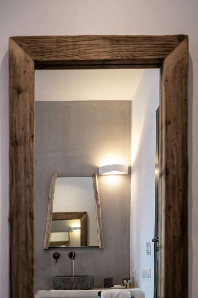 Bohemian Luxury Boutique Hotel - Adults Only