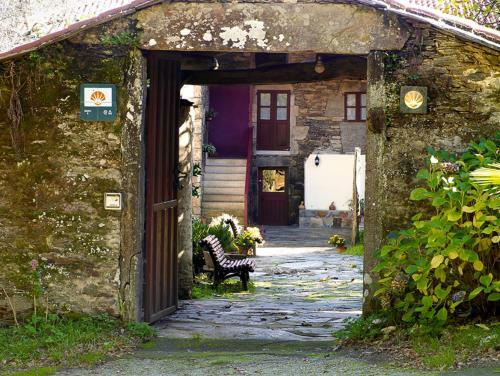 Hostal A Pena De Augasantas