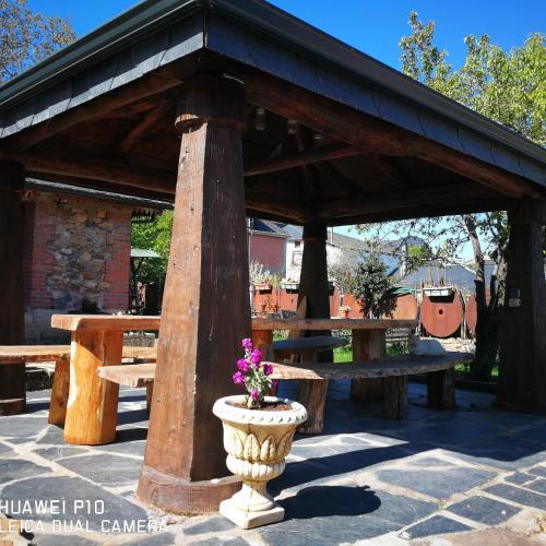 Hotel Cornatel M�dulas