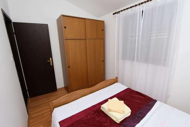 Apartments Sena