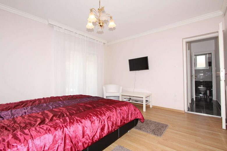 Apartments Sena