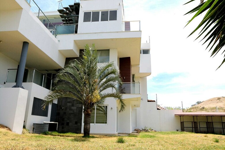 Escazu Mansion With Private Pool