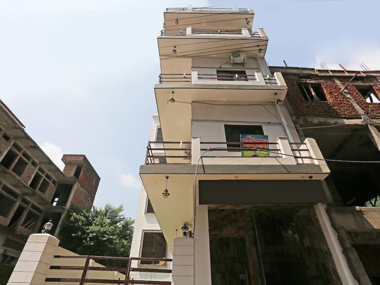 Hotel Oyo 24673 The Shivaay Aiims