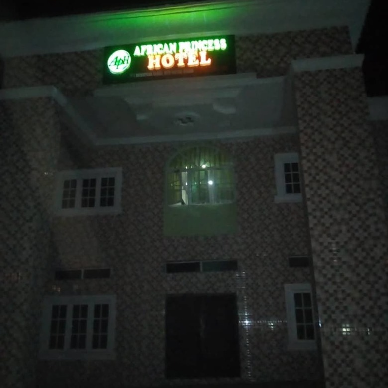 African Princess Hotel New Haven