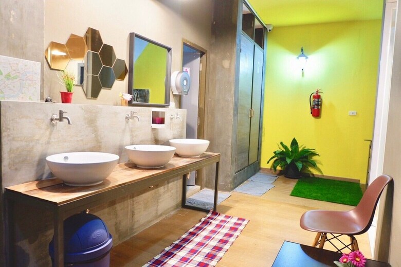Hostal Sleep Cafe @ Hidee 24/7 Hostel