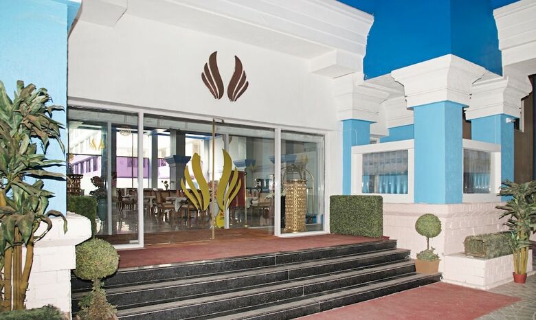 Hotel Treebo Tryst Royal Palm