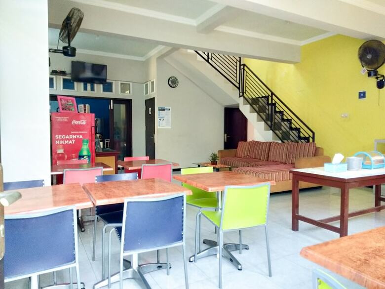 Hotel Colorbox House